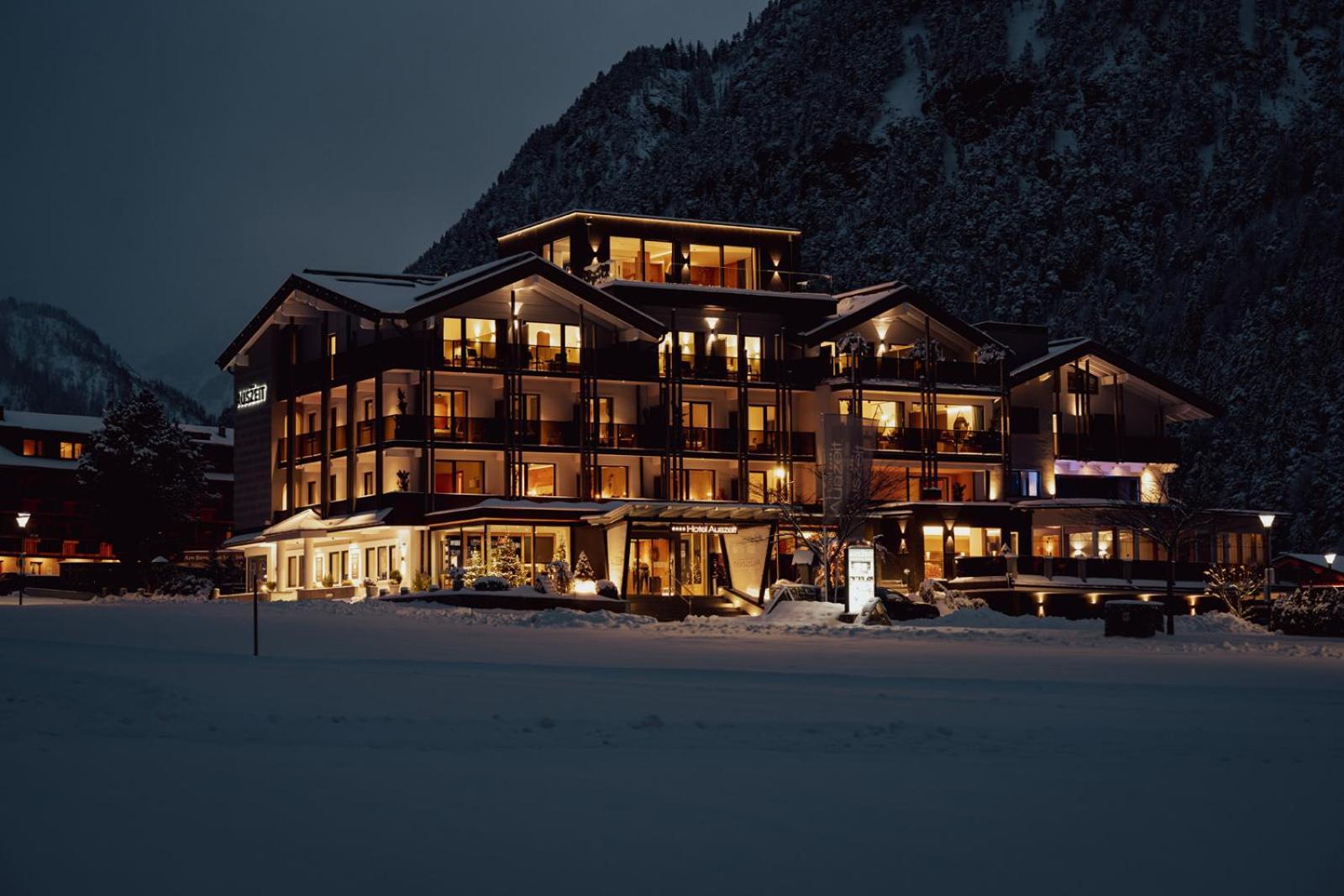 Hotel Auszeit Pertisau Exterior photo
