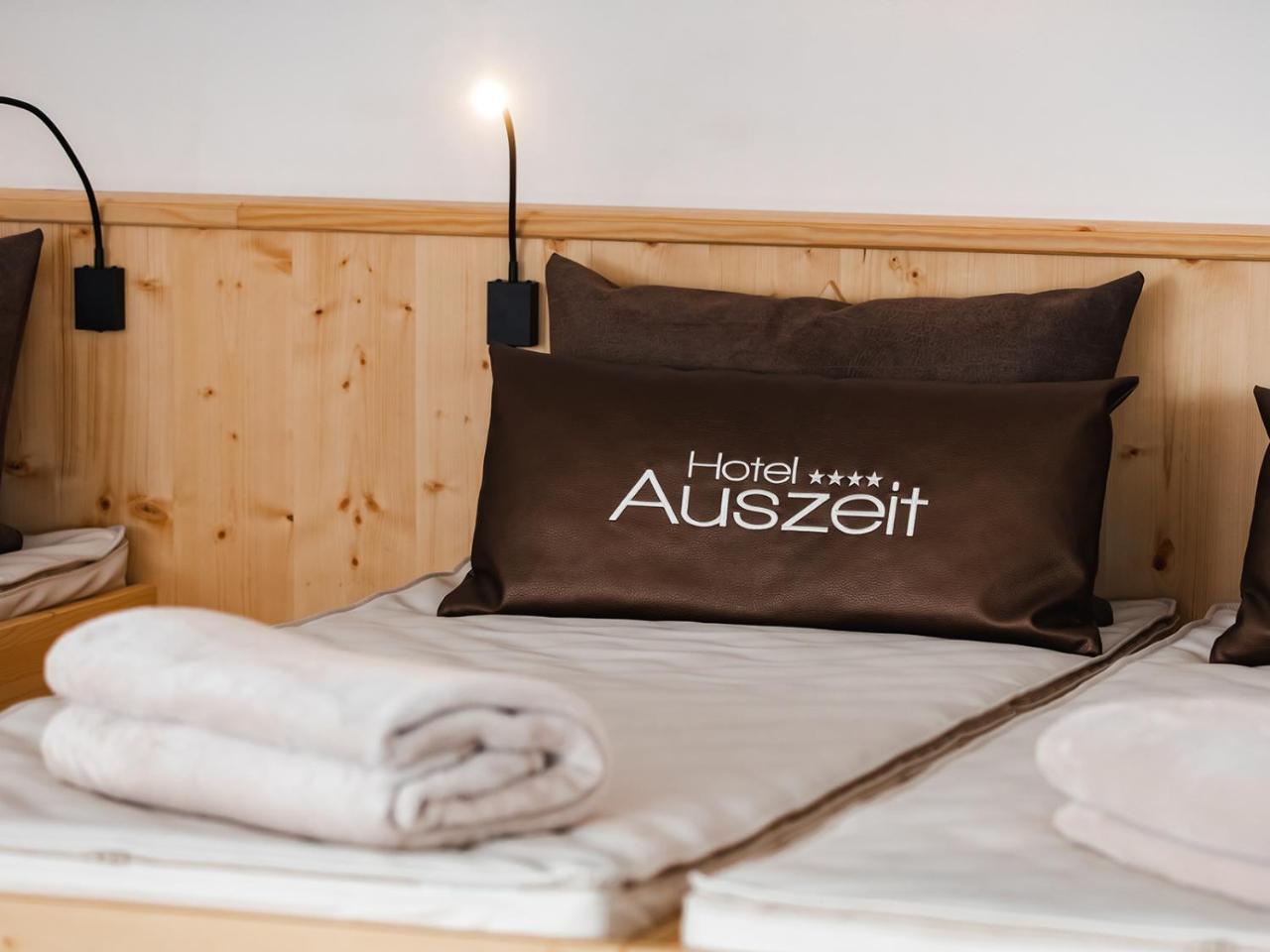 Hotel Auszeit Pertisau Exterior photo